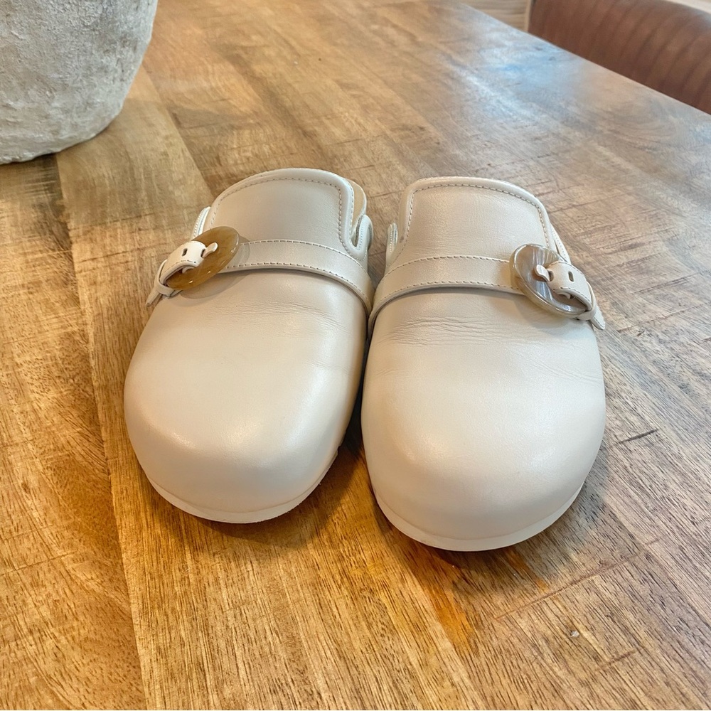 Deltan the Brynn Leather Buckle women's Mules Size 8
